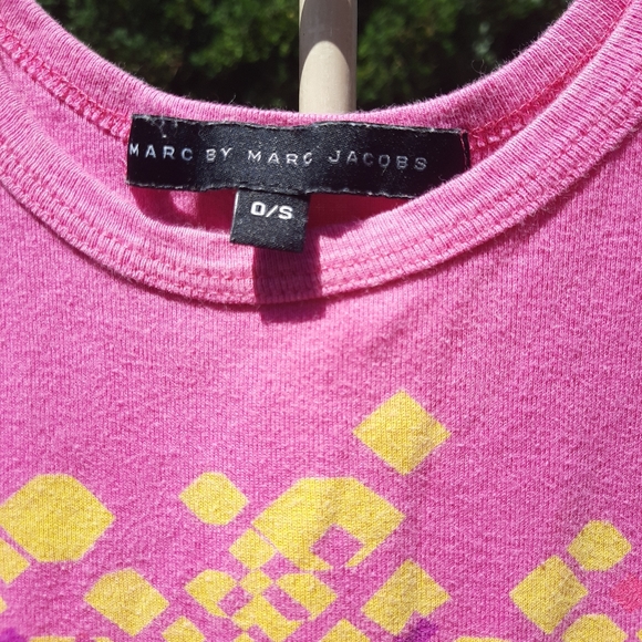 2000s Marc Jacobs Pink Graphic Tank 💗 - Picture 2 of 5